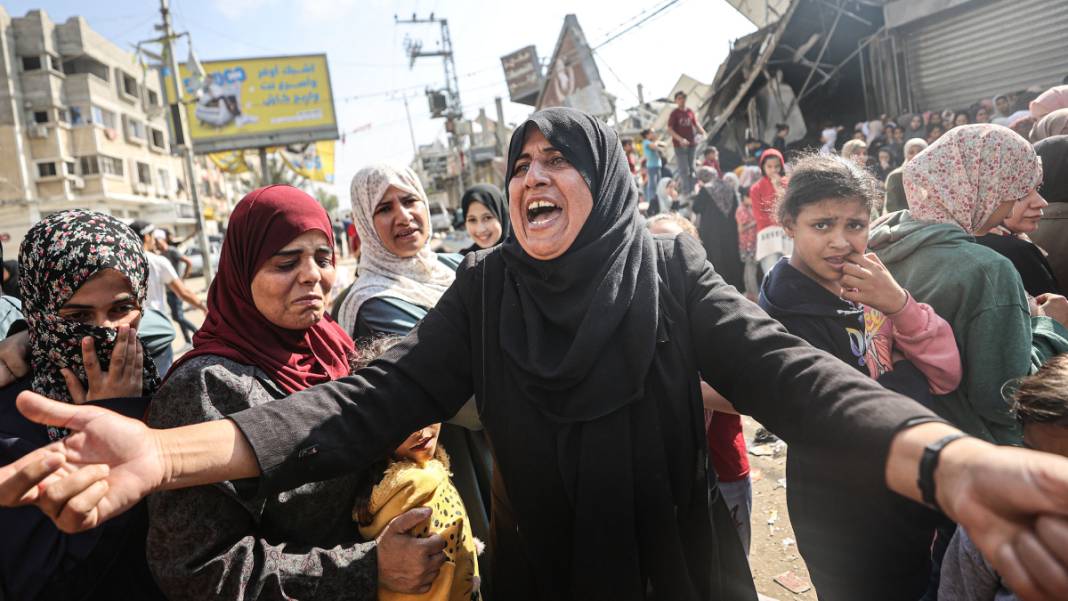 Gazze'de gıda krizi yaşanıyor! Ateş altında ekmek sırası 2